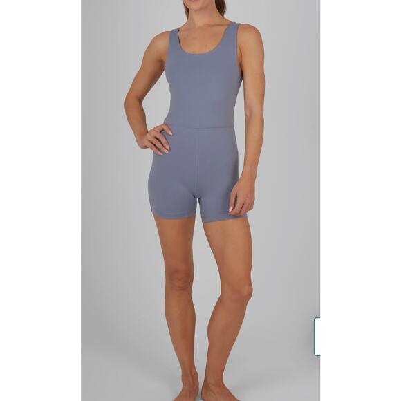 NWOT Yogalicious Lux Core Endurance One Piece Romper in Tempest Size medium - Picture 1 of 7